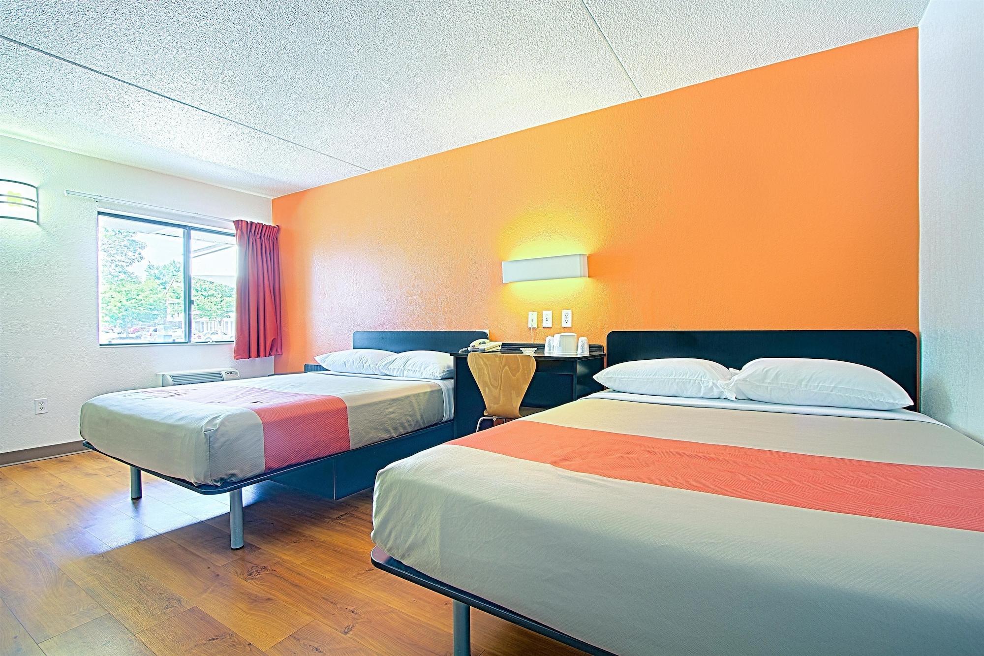 Motel 6-East Brunswick, Nj Extérieur photo